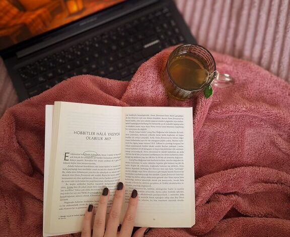 Activități relaxante pentru un weekend petrecut acasă